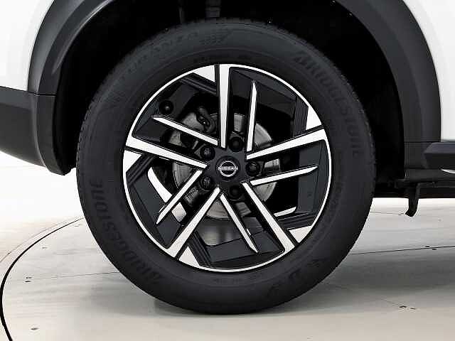 Nissan Juke 1.0 DIG-T 114CV N-CONNECTA DCT 5P
