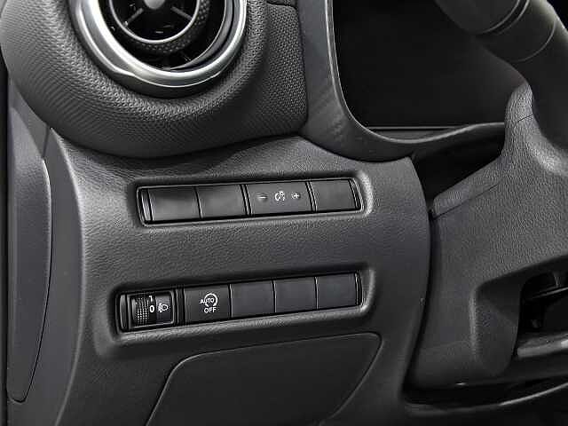 Nissan Juke 1.0 DIG-T 114CV N-CONNECTA 5P