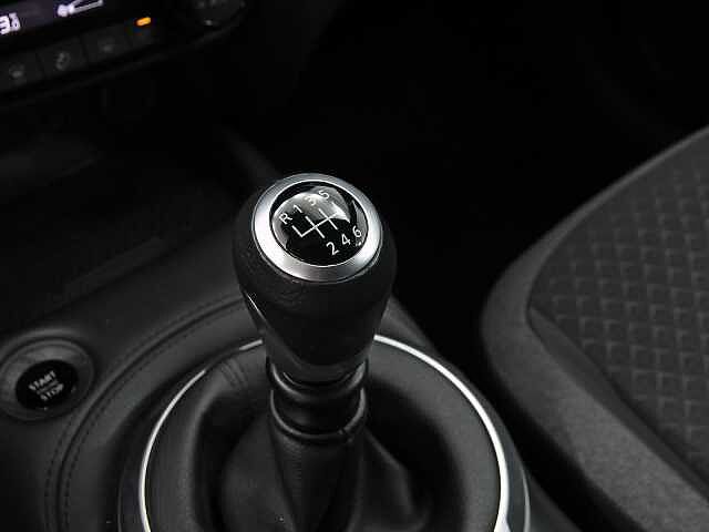 Nissan Juke 1.0 DIG-T 114CV N-CONNECTA 5P